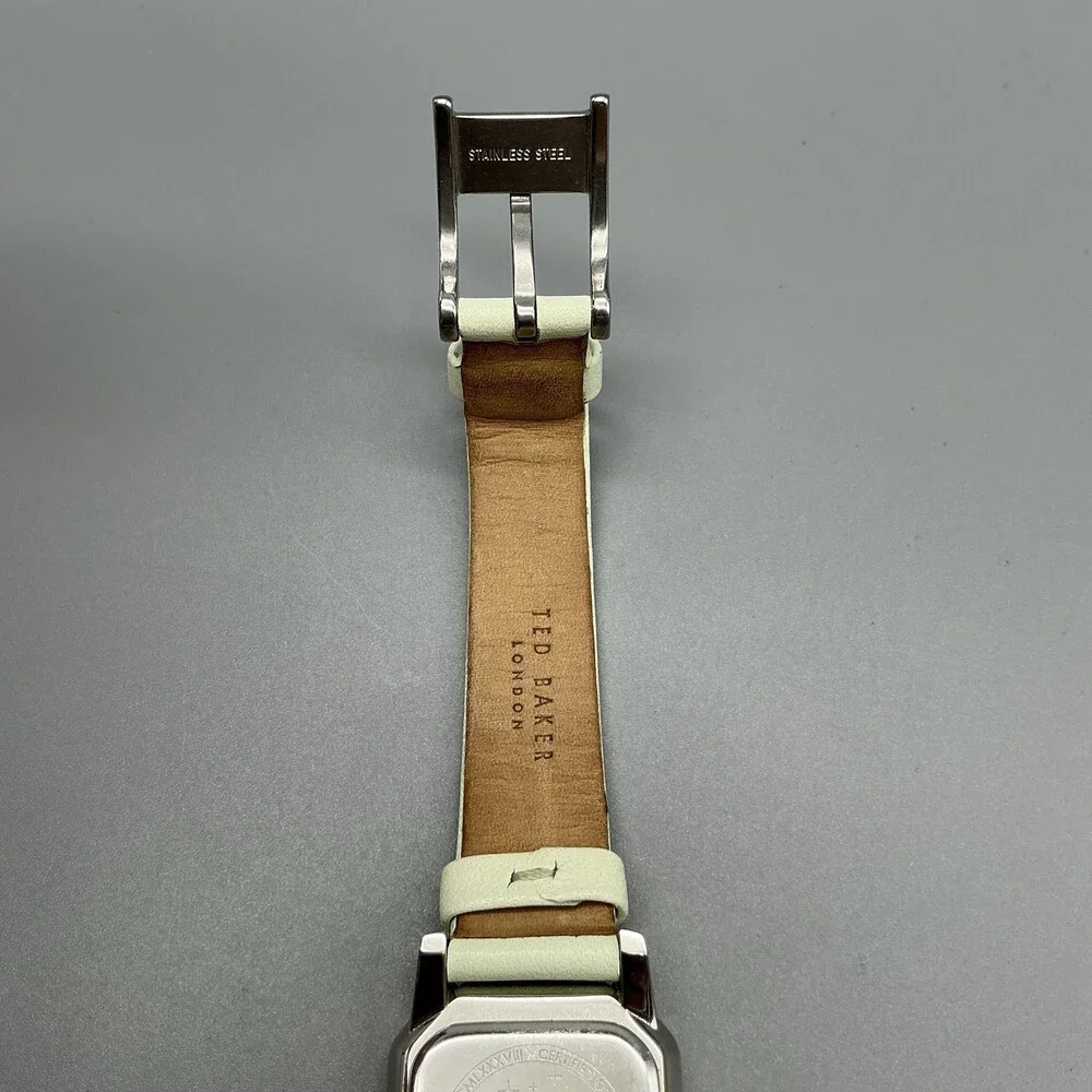 Ted Baker Womens Watch 24mm Silver Tone Crystals Green Leather New Battery
